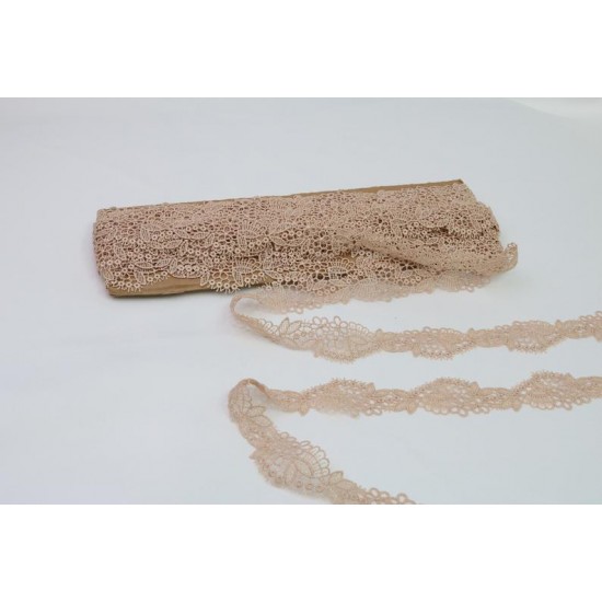 Embroidered Lace Trim, Beige colour, 1" width Embroidered Lace Trim, Beige colour, 1" width